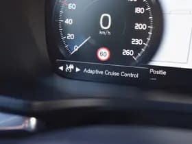 Volvo V60 Cross Country T5 AWD 250PK Automaat Pro thumbnail 36