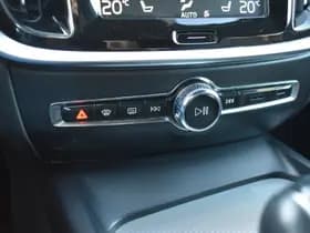 Volvo V60 Cross Country T5 AWD 250PK Automaat Pro thumbnail 43