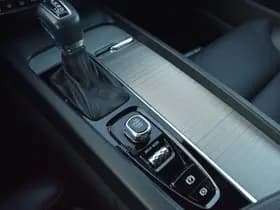 Volvo V60 Cross Country T5 AWD 250PK Automaat Pro thumbnail 44