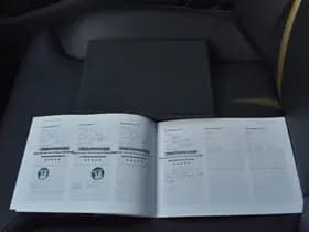 Volvo V60 Cross Country T5 AWD 250PK Automaat Pro thumbnail 45