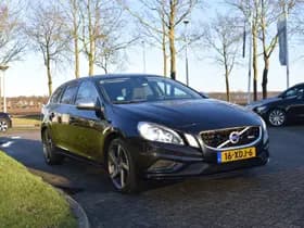 Volvo V60 T3 180PK R-Design thumbnail 2