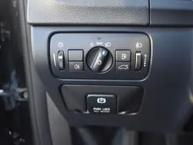 Volvo V60 T3 180PK R-Design thumbnail 22