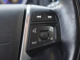 Volvo V60 T3 180PK R-Design thumbnail 24