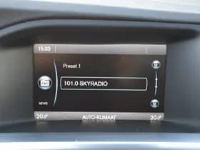 Volvo V60 T3 180PK R-Design thumbnail 27