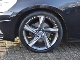 Volvo V60 T3 180PK R-Design thumbnail 6