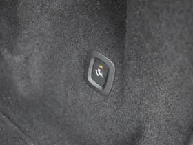 Volvo XC60 T6 350PK Plug-in hybrid AWD Plus Dark thumbnail 18