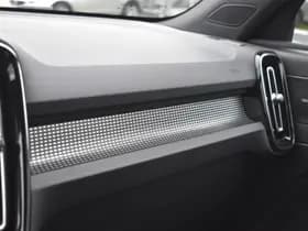 Volvo EX40 Extended Range 252PK Plus Black Ed. 82 kWh thumbnail 28