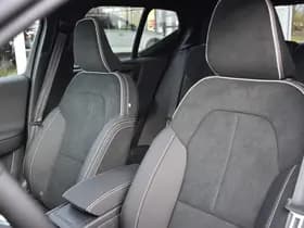 Volvo EX40 Extended Range 252PK Plus Black Ed. 82 kWh thumbnail 18