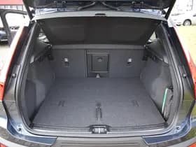 Volvo EX40 Extended Range 252PK Plus Black Ed. 82 kWh thumbnail 38