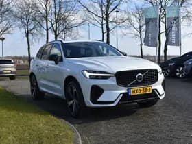 Volvo XC60 T6 AWD 350PK Plug-in Hybrid Plus Dark thumbnail 2