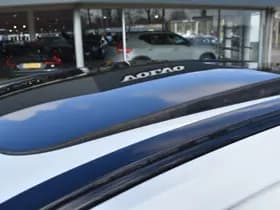 Volvo XC60 T6 AWD 350PK Plug-in Hybrid Plus Dark thumbnail 12