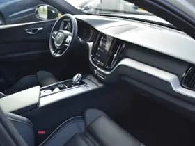 Volvo XC60 T6 AWD 350PK Plug-in Hybrid Plus Dark thumbnail 23