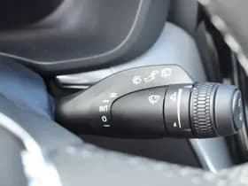 Volvo XC60 T6 AWD 350PK Plug-in Hybrid Plus Dark thumbnail 36