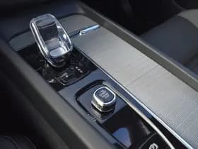 Volvo XC60 T6 AWD 350PK Plug-in Hybrid Plus Dark thumbnail 47