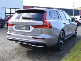 Volvo V60 T6 AWD 350PK Plug-in Hybrid Plus Dark thumbnail 15