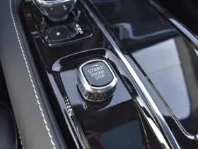 Volvo V60 T6 AWD 350PK Plug-in Hybrid Plus Dark thumbnail 40