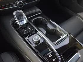 Volvo V60 T6 AWD 350PK Plug-in Hybrid Plus Dark thumbnail 42