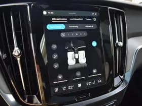 Volvo V60 T6 AWD 350PK Plug-in Hybrid Plus Dark thumbnail 47