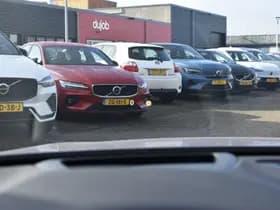 Volvo V60 T6 AWD 350PK Plug-in Hybrid Plus Dark thumbnail 50