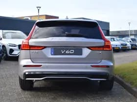 Volvo V60 T6 AWD 350PK Plug-in Hybrid Plus Dark thumbnail 10