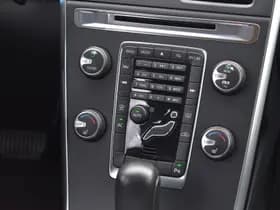 Volvo XC60 T5 241PK Automaat Kinetic thumbnail 16