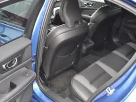 Volvo S60 T4 210PK Automaat R-Design thumbnail 16