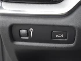 Volvo S60 T4 210PK Automaat R-Design thumbnail 25