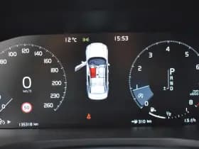 Volvo S60 T4 210PK Automaat R-Design thumbnail 31