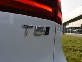 Volvo V90 Cross Country T5 AWD 250PK Automaat Pro thumbnail 18