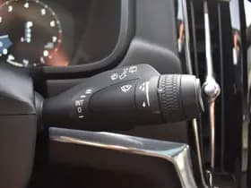 Volvo V90 Cross Country T5 AWD 250PK Automaat Pro thumbnail 35