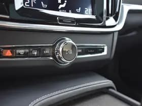 Volvo V90 Cross Country T5 AWD 250PK Automaat Pro thumbnail 42