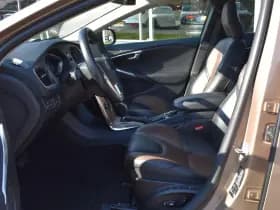 Volvo V40 Cross Country T4 180PK Automaat Summum thumbnail 24