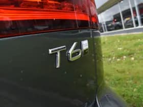 Volvo V60 T6 AWD 350PK Plug-in Hybrid Ultra Dark thumbnail 17