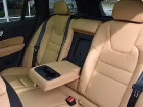 Volvo V60 T6 AWD 350PK Plug-in Hybrid Ultra Dark thumbnail 24