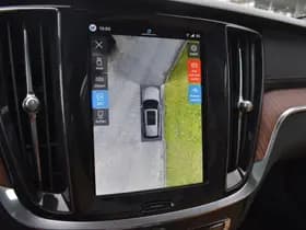 Volvo V60 T6 AWD 350PK Plug-in Hybrid Ultra Dark thumbnail 51