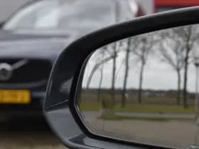 Volvo V60 T6 AWD 350PK Plug-in Hybrid Ultra Dark thumbnail 54