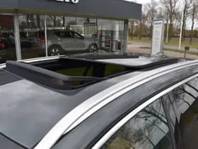 Volvo V60 T6 AWD 350PK Plug-in Hybrid Ultra Dark thumbnail 60