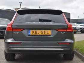 Volvo V60 T6 AWD 350PK Plug-in Hybrid Ultra Dark thumbnail 10