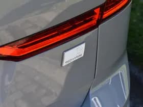 Volvo XC60 T6 AWD 350PK Plug-in Hybrid Ultimate Dark thumbnail 17