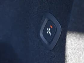 Volvo XC60 T6 AWD 350PK Plug-in Hybrid Ultimate Dark thumbnail 20