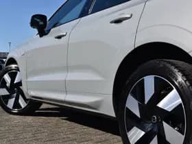 Volvo XC60 T6 AWD 350PK Plug-in Hybrid Ultimate Dark thumbnail 22