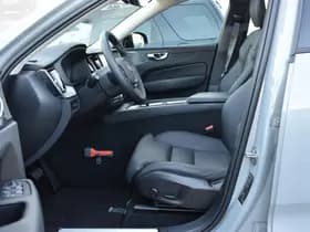 Volvo XC60 T6 AWD 350PK Plug-in Hybrid Ultimate Dark thumbnail 29