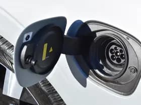 Volvo XC60 T6 AWD 350PK Plug-in Hybrid Ultimate Dark thumbnail 7