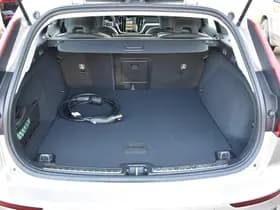 Volvo V60 T6 AWD 350PK Plug-in Hybrid Essential Bright thumbnail 14