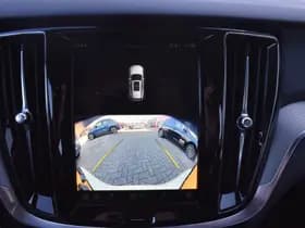 Volvo V60 T6 AWD 350PK Plug-in Hybrid Essential Bright thumbnail 33