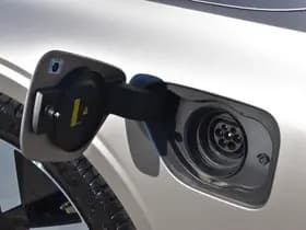 Volvo V60 T6 AWD 350PK Plug-in Hybrid Essential Bright thumbnail 6