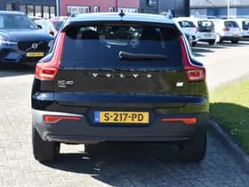 Volvo XC40 Recharge Core 70 kWh thumbnail 13
