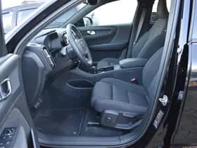 Volvo XC40 Recharge Core 70 kWh thumbnail 23