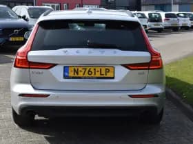 Volvo V60 B3 177PK Automaat Momentum Advantage thumbnail 12