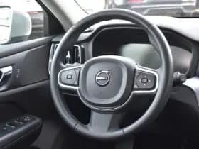 Volvo V60 B3 177PK Automaat Momentum Advantage thumbnail 18